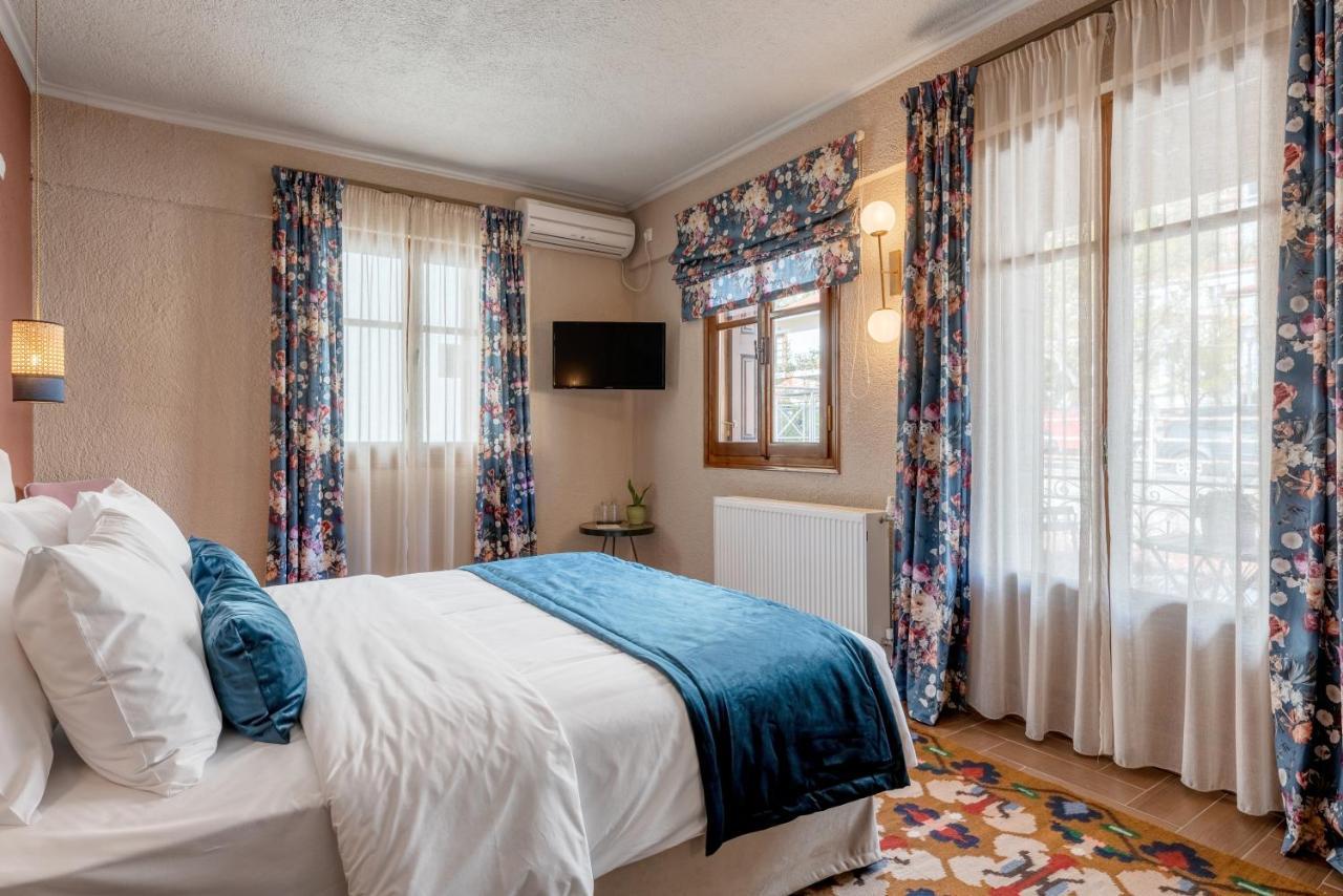 Paeonia Arachova Hotel ภายนอก รูปภาพ